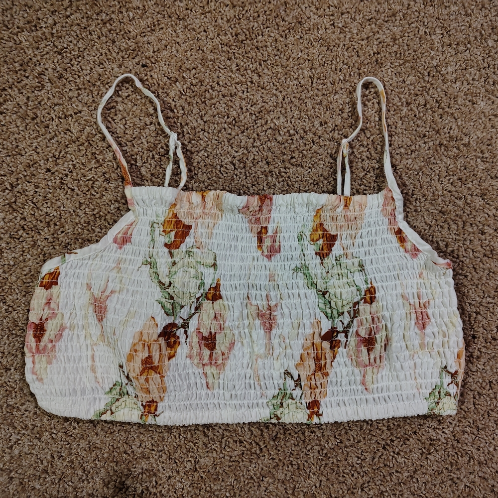 Fourteen Twelve Cream Floral Smocked Camisole Crop Top Size L